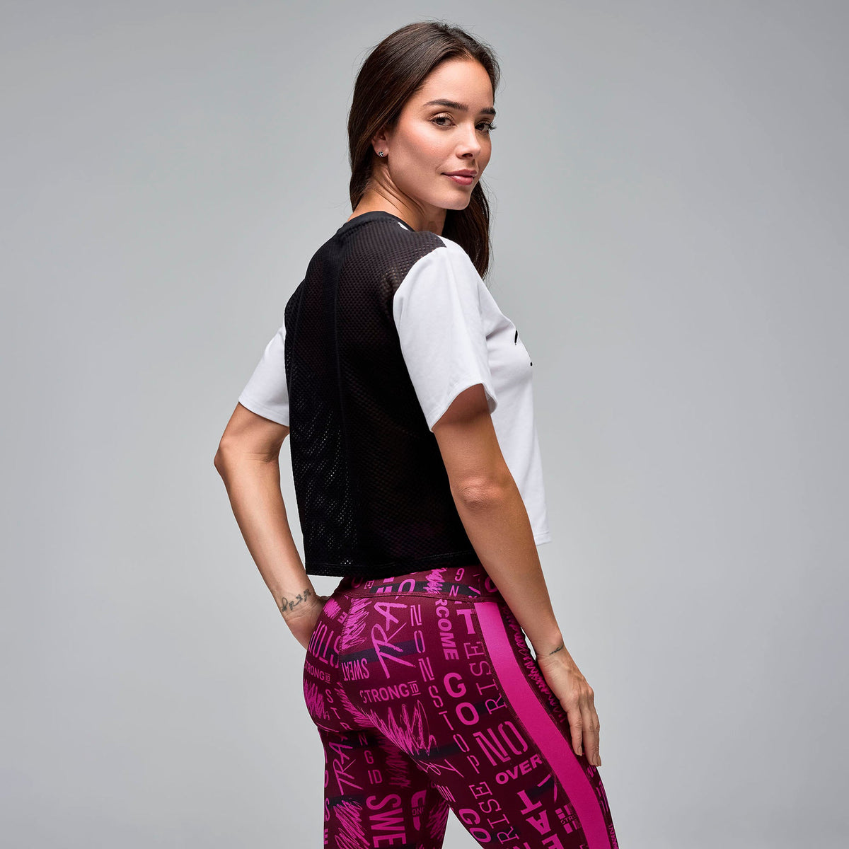 STRONG iD Boxy Top W Mesh Back - White / Black S1T000116