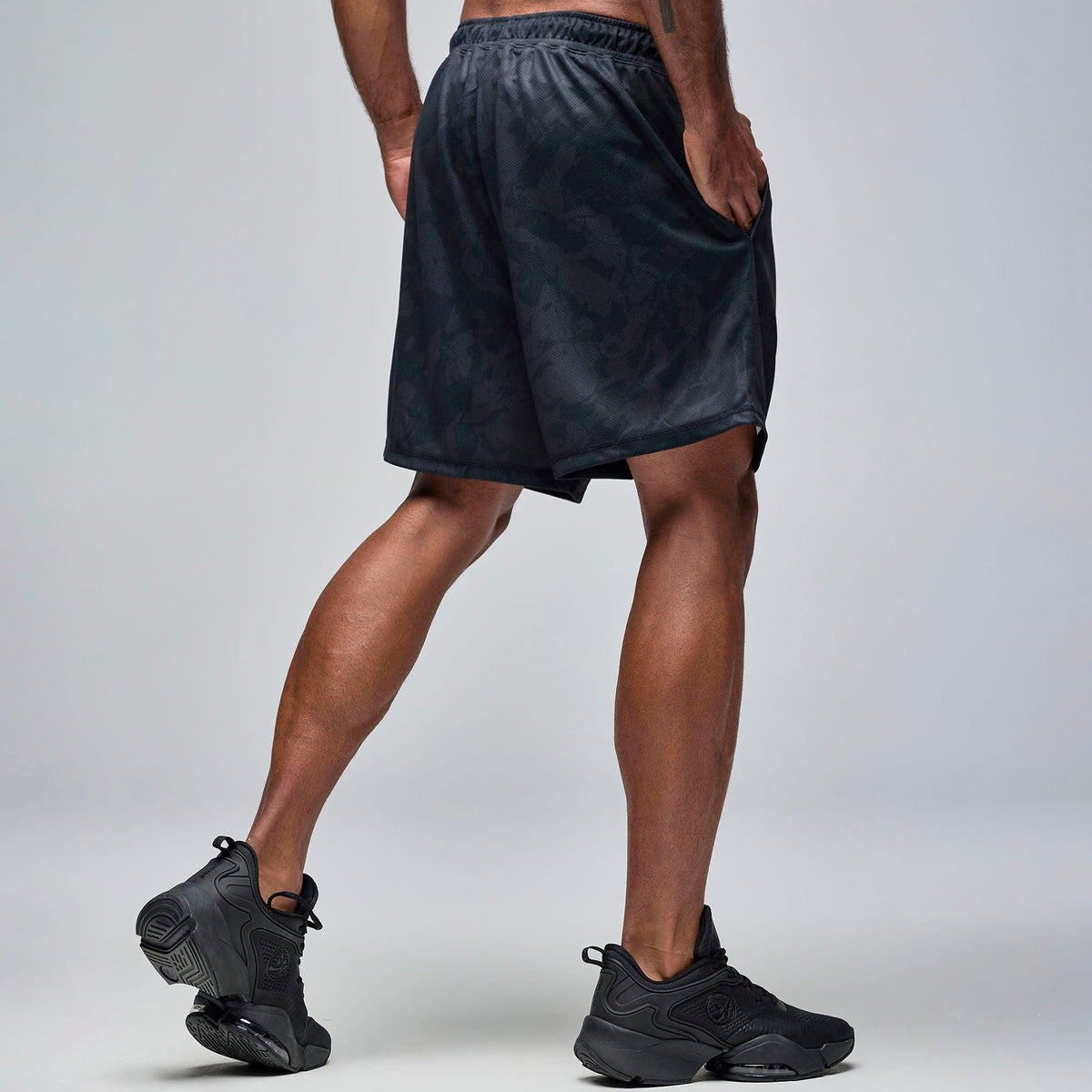 STRONG iD Men's Shorts - Black/Gray S2B000013