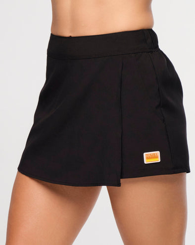 Zumba Explore Woven Skort - Bold Black	Z1B000478