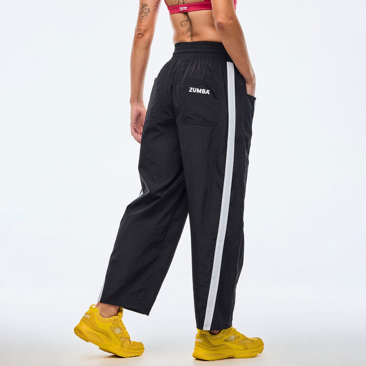 Apres Zumba High Rise Crop Track Pants - Bold Black Z1B000675