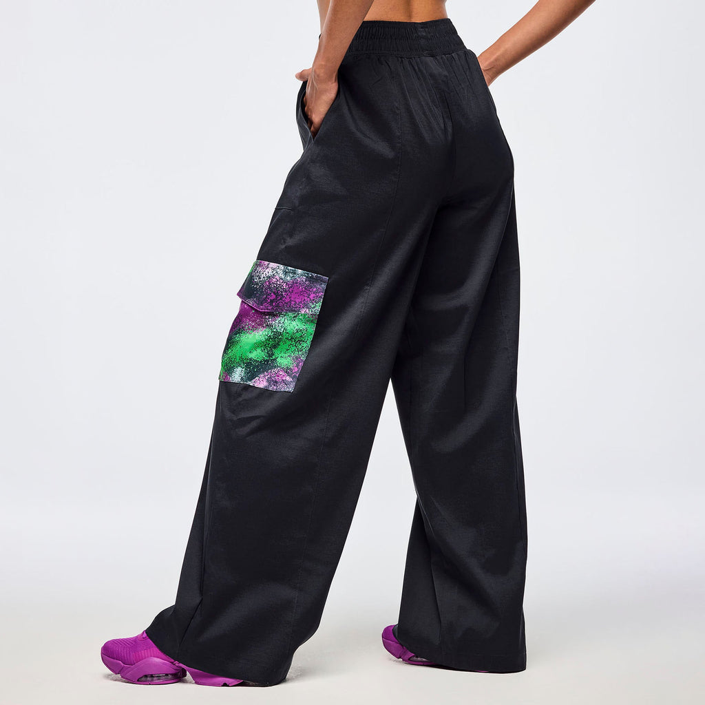 Apres Zumba Wide Leg Woven Cargo Pants - Black/Green Z1B000685