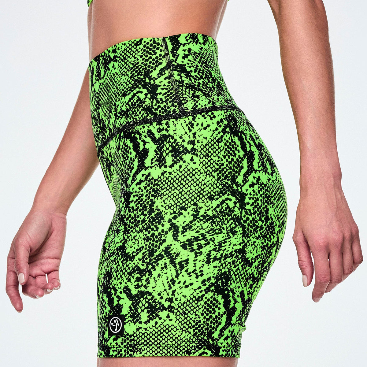 Ultrabright High Waisted Biker Shorts - Green/Black Z1B000995