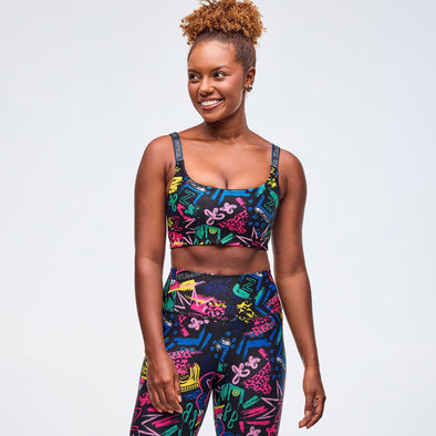 Sizzlin' Scoop Bra With Cross Back Straps - Black/Pink Z1T000965