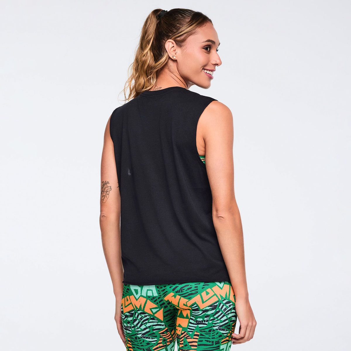 Wildbeat Crew Neck Muscle Tank - Bold Black Z1T001184