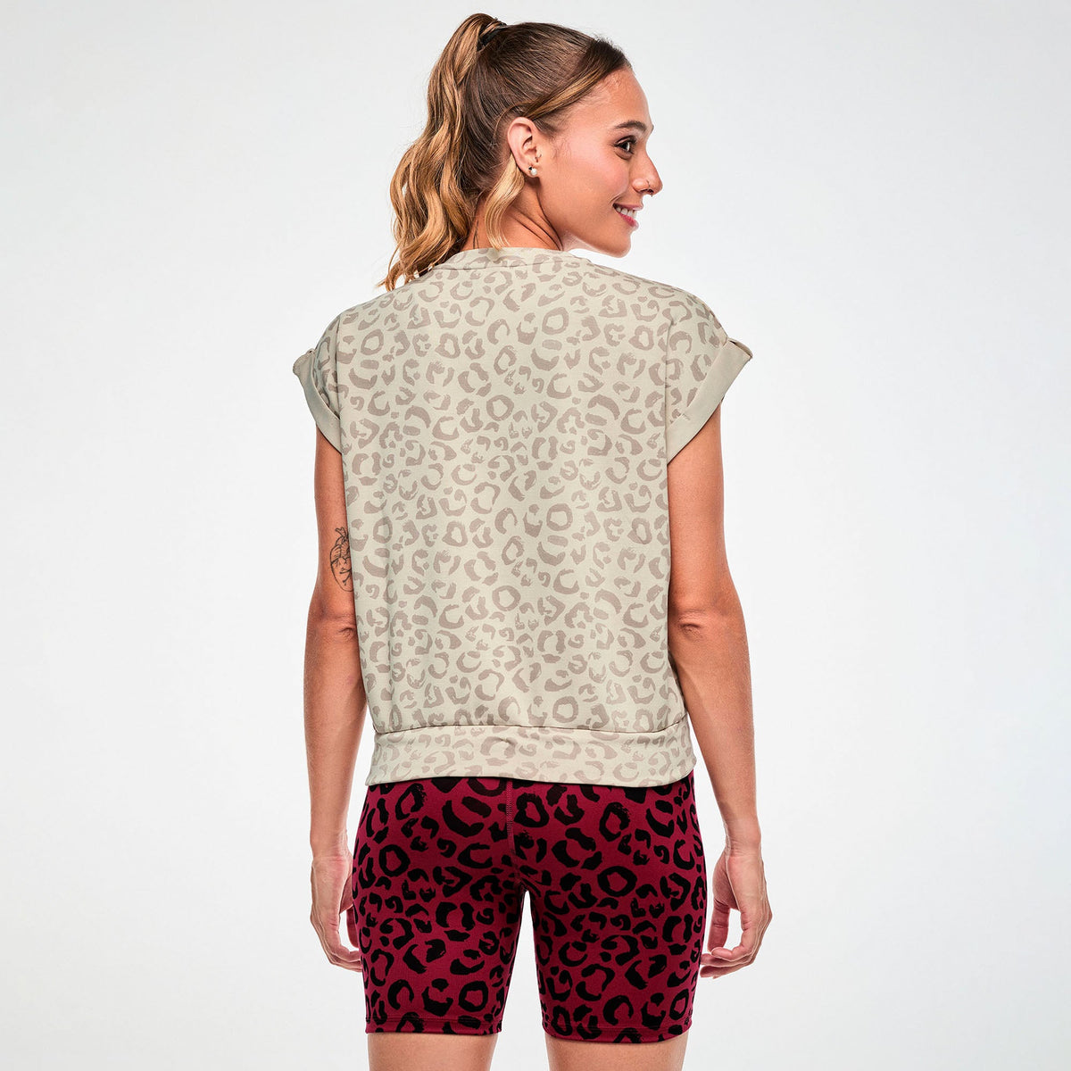Zumba Modal Printed Sleeveless Sweatshirt - Beige/Tonal Z1T001331