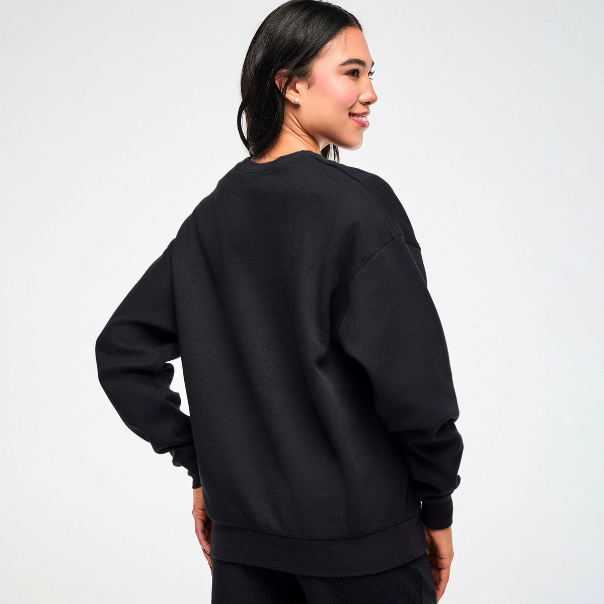 Zumba Basic Oversized Waffle Sweatshirt - Bold Black Z1T001444