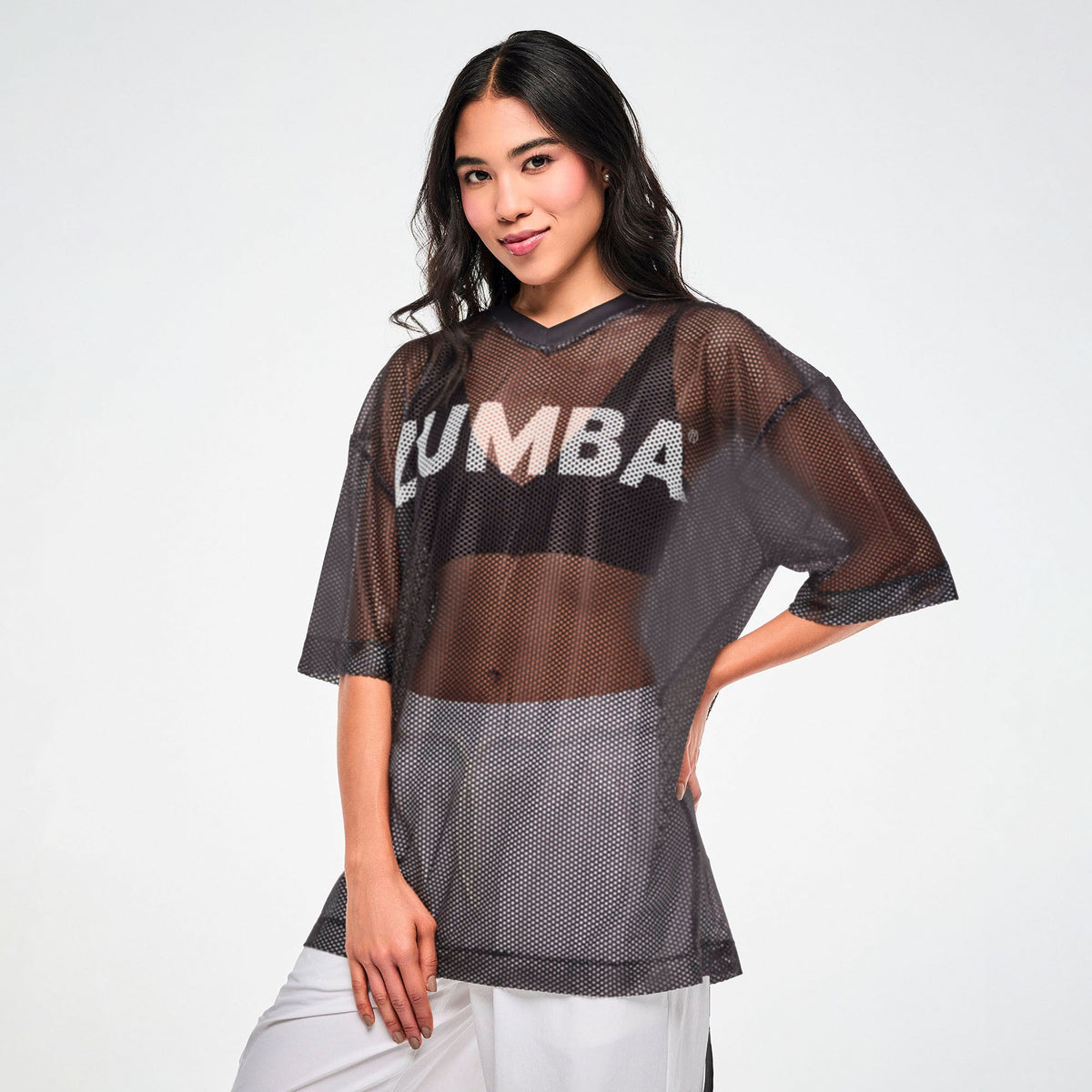 Zumba Basic Oversized Mesh V-Neck Top - Black / White Z1T001482
