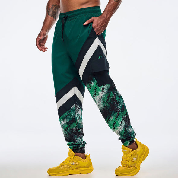 Apres Zumba Men's Woven Cargo Pants - Black/Green Z2B000090
