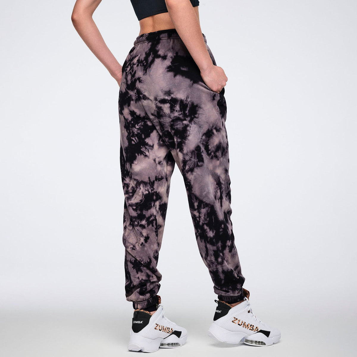 Wildbeat Men's Slouch Sweatpants - Black/Tan Z2B000110
