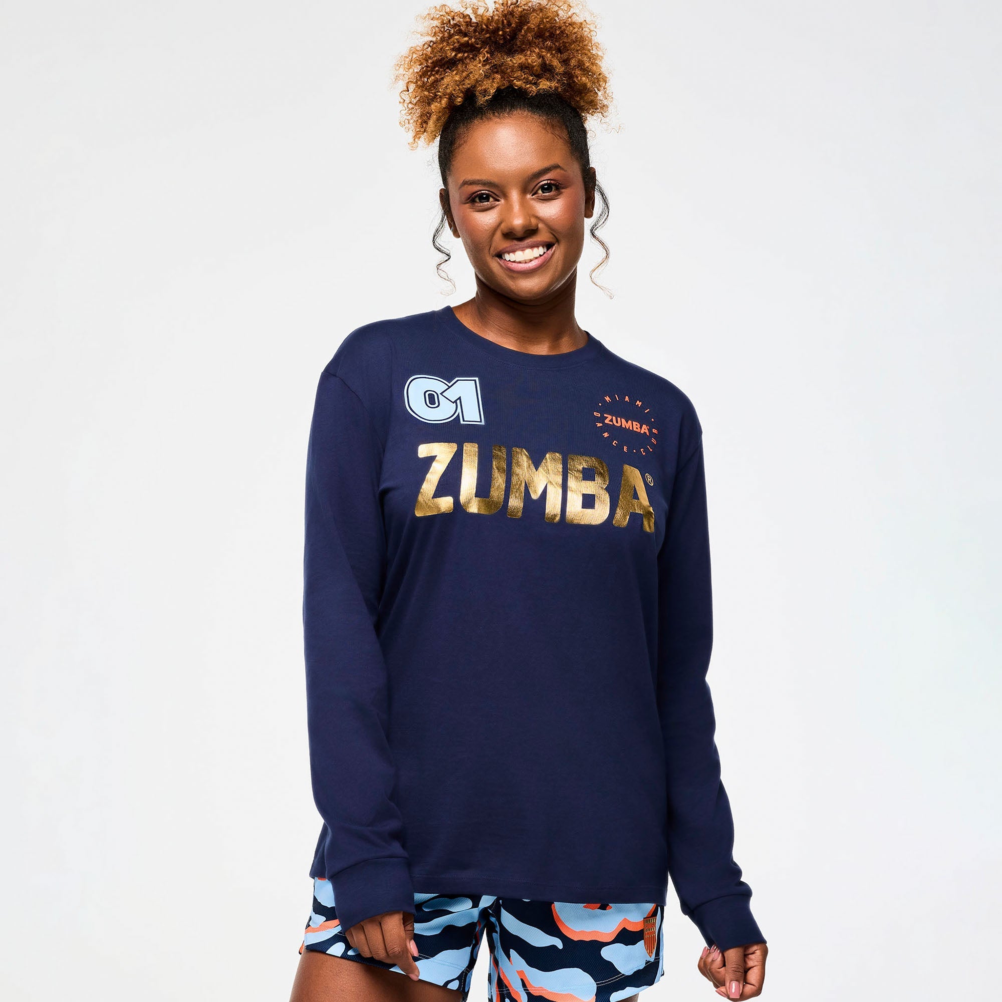 フィットネストップス Victory Crew Neck Long Sleeve Boxy Crop Top Let's Go Indigo Victory Crew Neck Long Sleeve Boxy Crop Top | Z Fit Dance