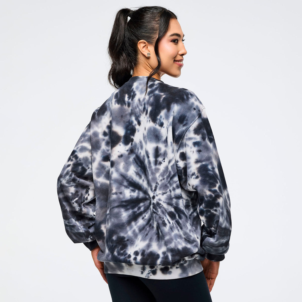 Zumba Basic Unisex Pullover Sweatshirt - Black/White Z3T000407