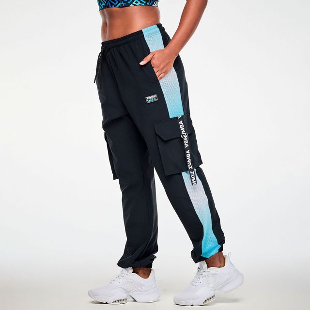 Zumba X The Smurfs Men's Woven Cargo Pants - Bold Black Z2B000122